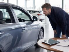 Автомобиль из Японии под заказ: как проверить вариант до покупки Осмотр автомобиля из Японии перед покупкой с аукционным листом и документами